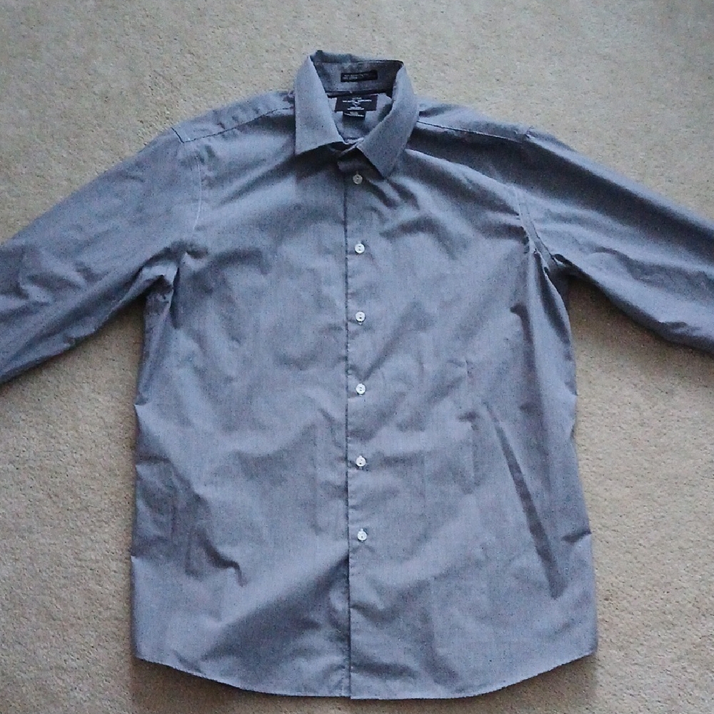 Men's Grey Button-Up Dress Shirt - Classic Collared Shirt